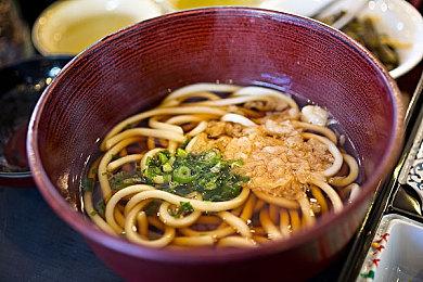 《使命召唤：战区》“帝王行动”发售宣传片 新截图